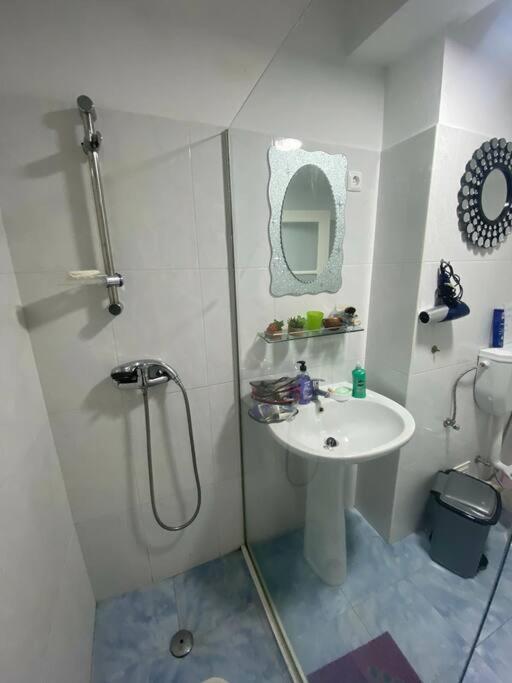 Lovely Apartment In Mindelo City Center المظهر الخارجي الصورة